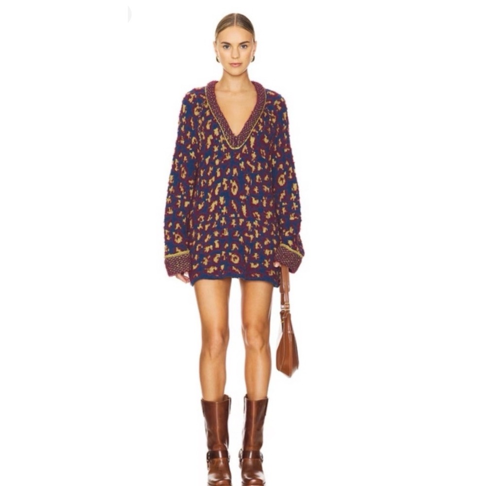 Free People Little Animal Pullover bohemian-inspired women V-neck sweater M NWT